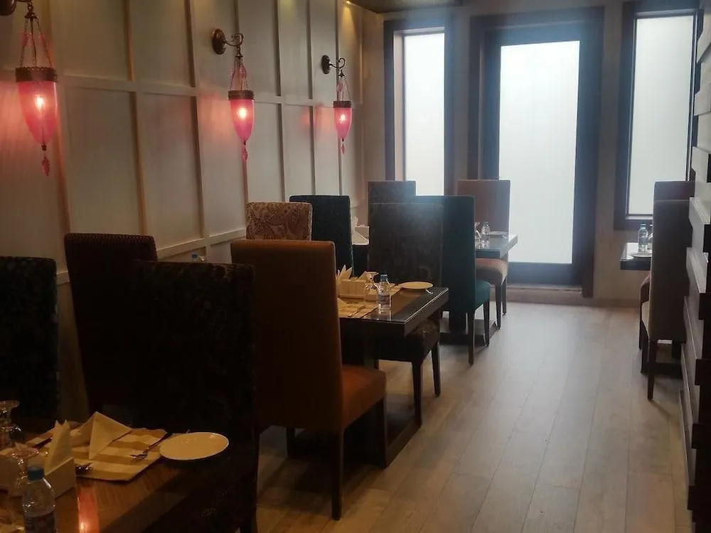 Апарт-отель Palm Boutique Hotel Джедда